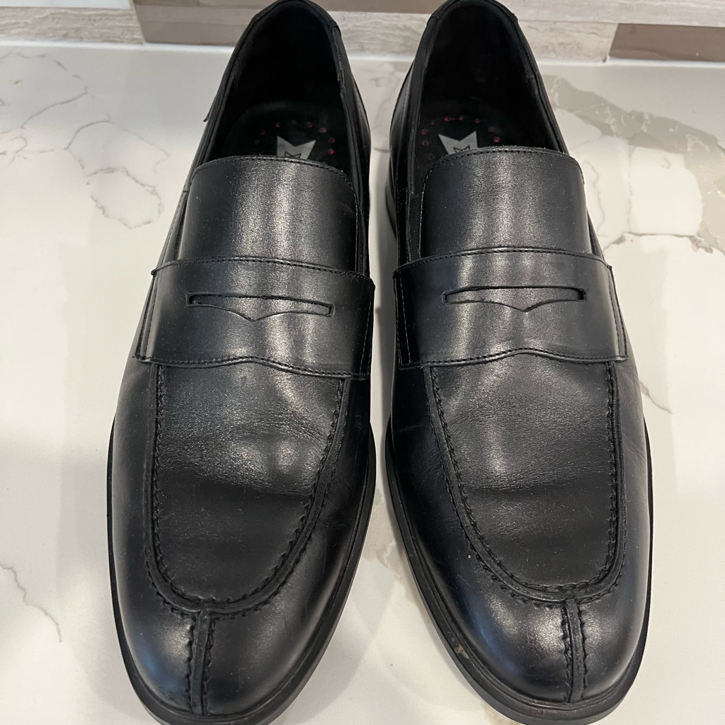 Mephisto Black Like New Slip On Air-Jet Size 10 Worn Less Then 5 Times